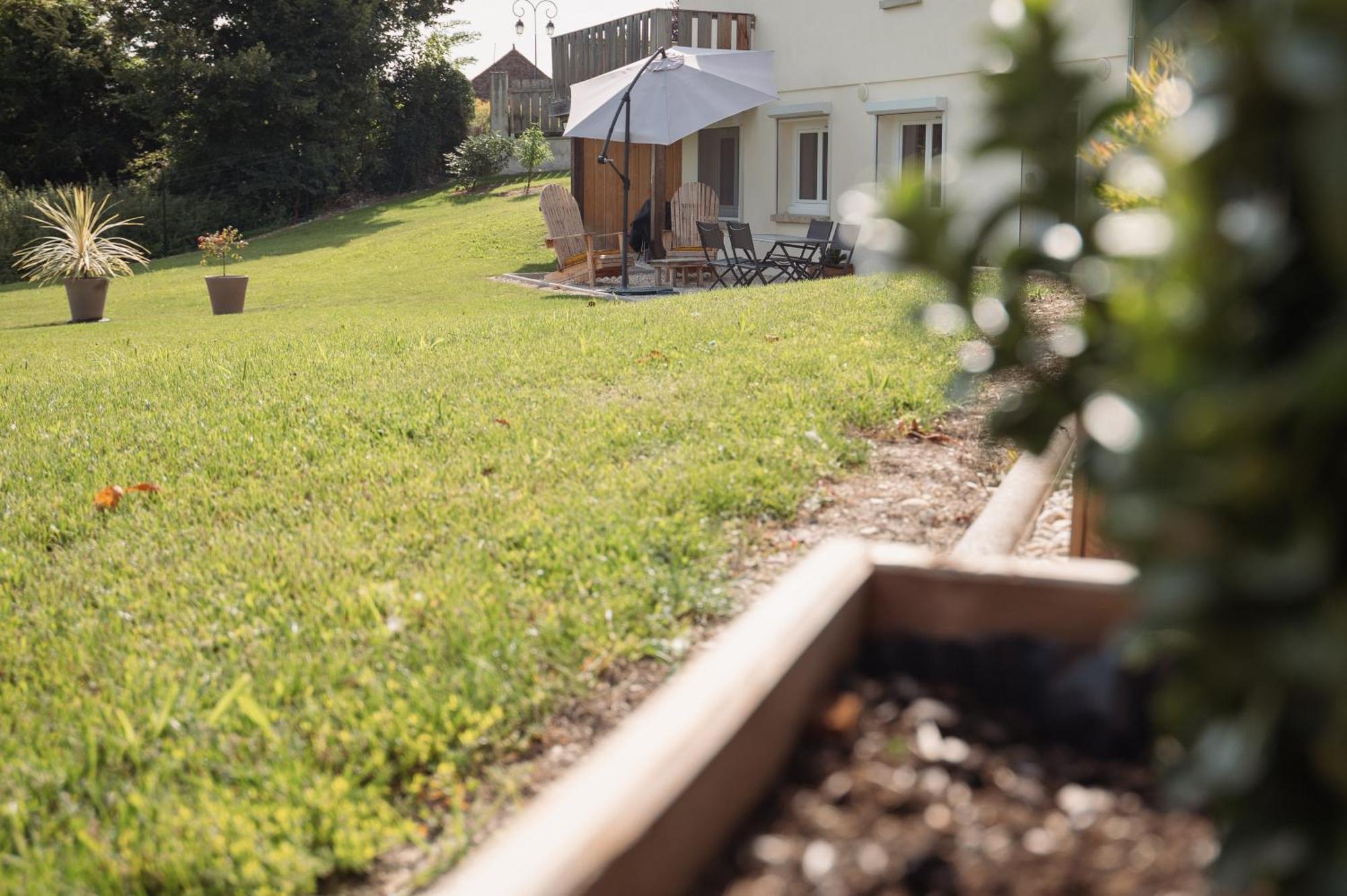 Le Prestige Des Delices Villa Dosches Exterior photo